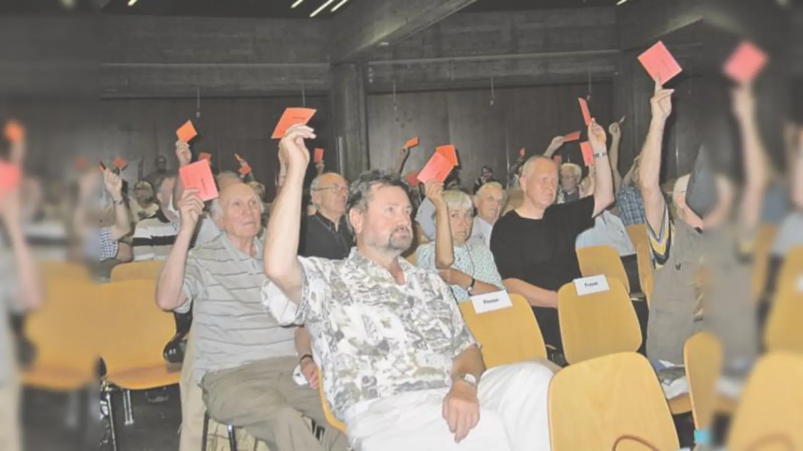 Volle Zustimmung erhielt der Antrag von Erwin Bohlig (Mitte vorn) für Toiletten im Ostpark.  (Foto: aha)