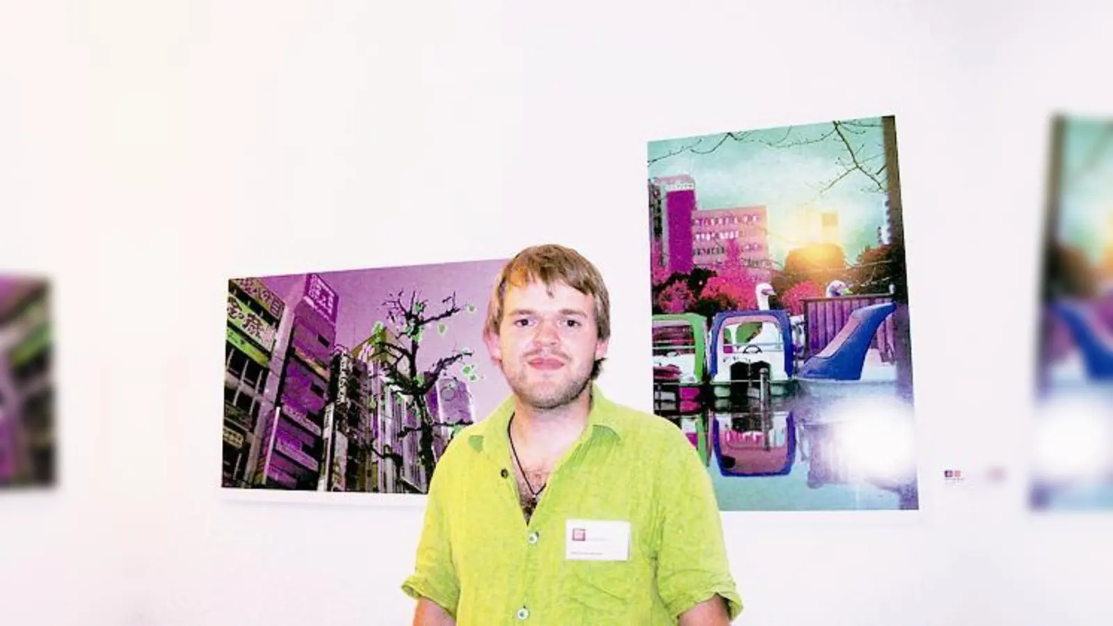Entstanden sind die Werke des jungen Künstlers Matthias Wurm auf einer Asienreise. 	 (Foto: js)