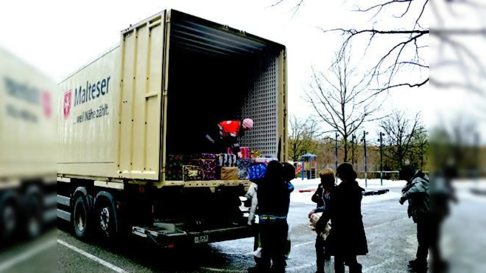 Schüler des Moosacher Gymnasiums sorgen für Weihnachtsfreude in Bulgarien.	 (Foto: Privat)