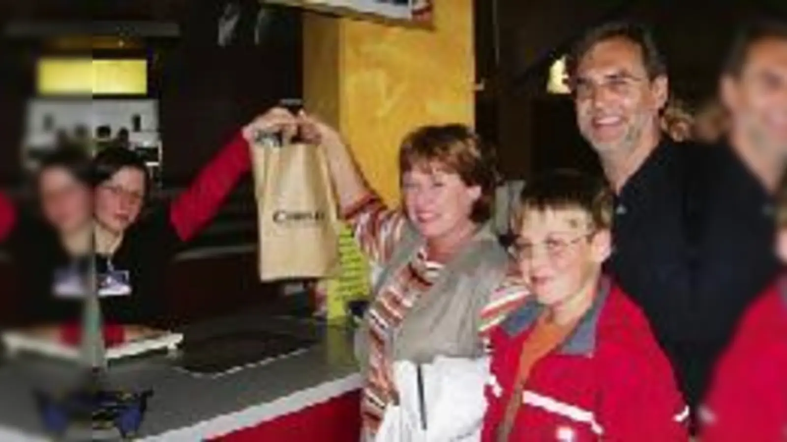 Der große Tag der Mütter: Kommenden Sonntag erwartet alle Mütter eine riesengroße Geschenktüte beim Kinobesuch.	 (Foto: ba)