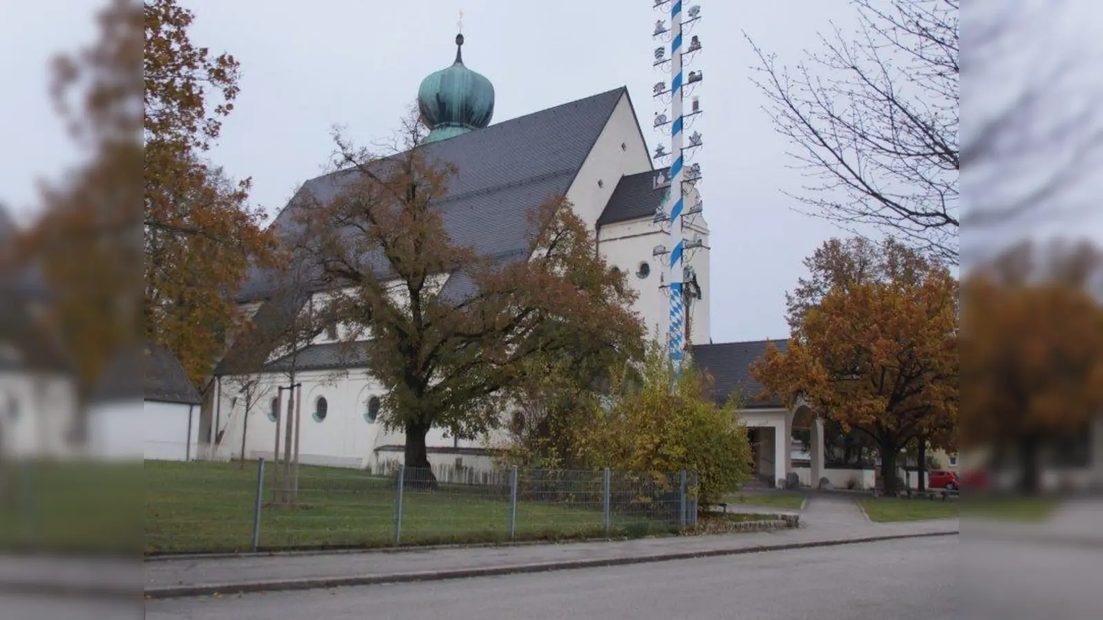 Die Pfarrkirche St. Canisius hat Grund zum Feiern. Ihr Namenspatron wird 500 Jahre alt. (Foto: Archiv/ bb)