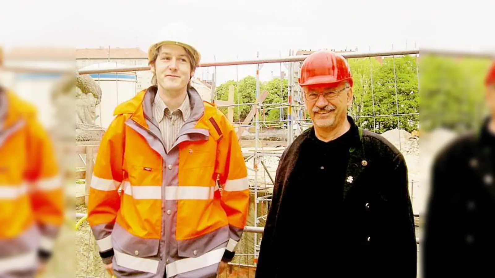 Projektleiter Jörg Hagen (l.) von der Münchner Stadtentwässerung zeigte BA-Chef Alexander Miklosy (r.) und einigen BA-Kollegen den Spartentunnel 	 (Foto: js)