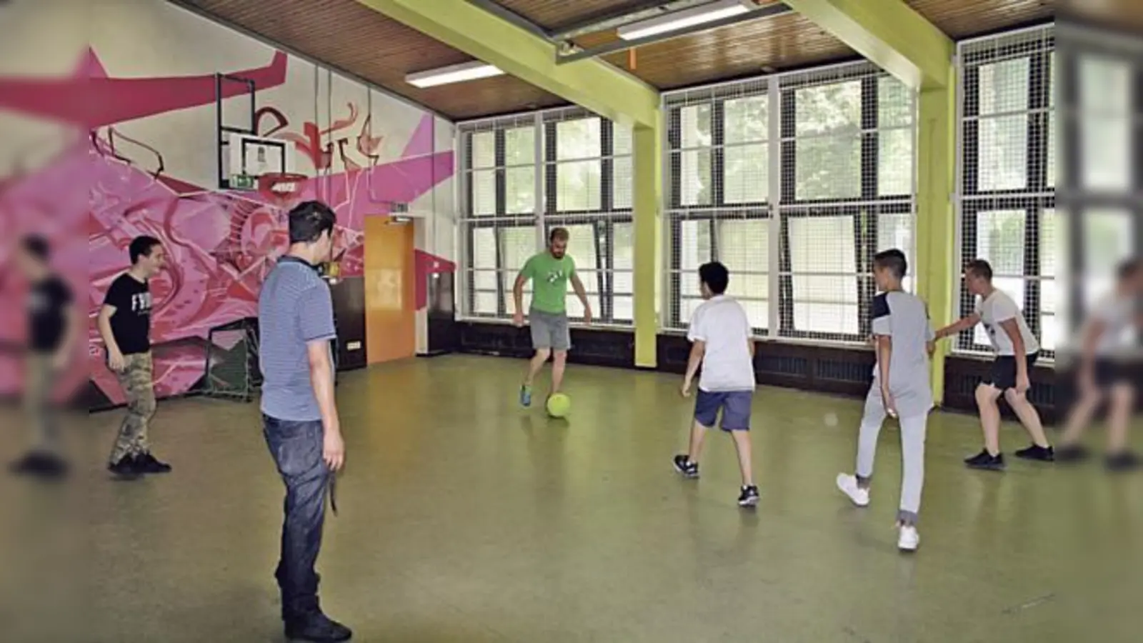 Jede Menge Action: Nicht nur Fußballspielen ist bei den Jugendlichen angesagt. Auch sonst gibts hier zahlreiche Freizeitangebote.	 (Foto: Camehn)