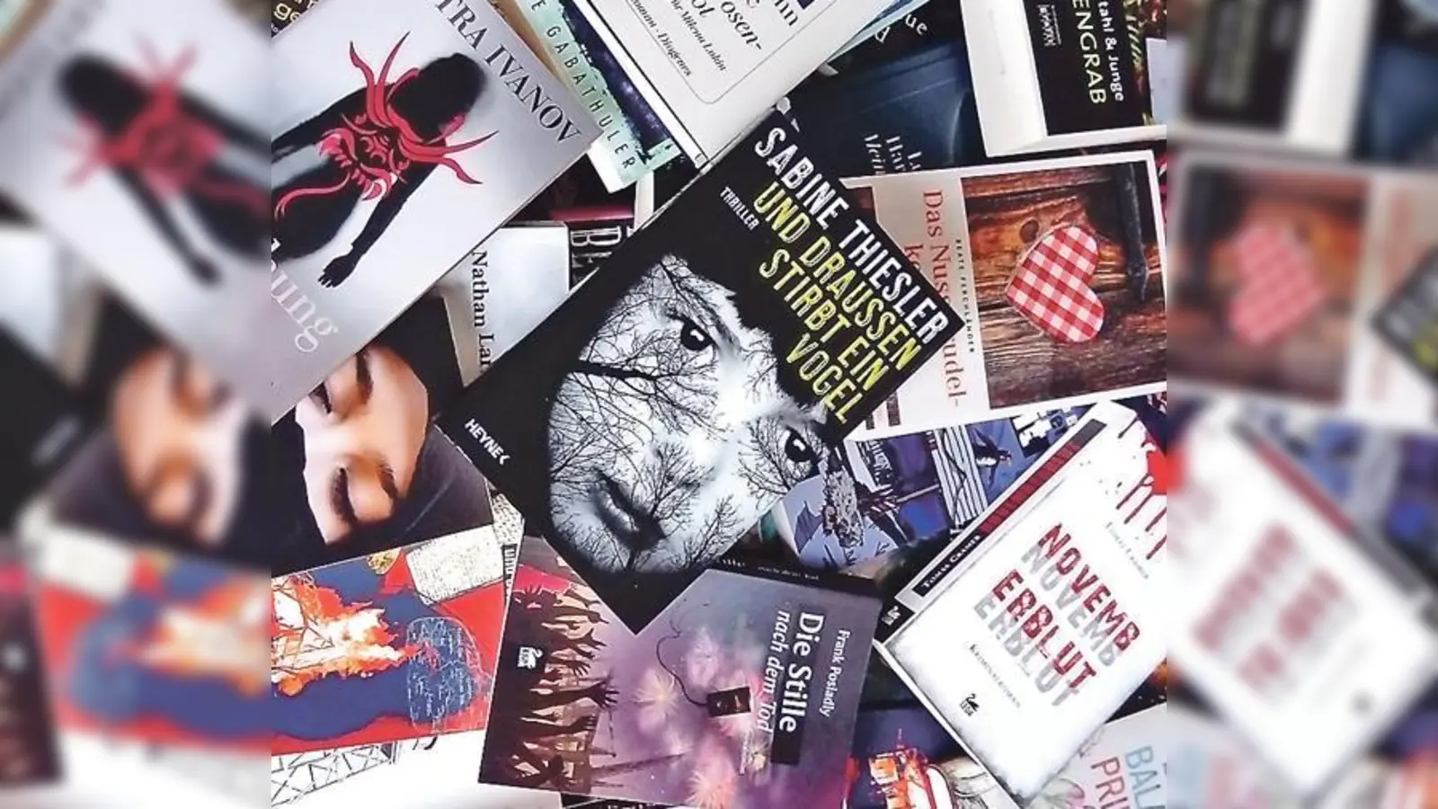 In Anschluss an den Gottesdiensten kann man Bücher gegen Spende mit nach Hause nehmen.	 (Foto: VA)