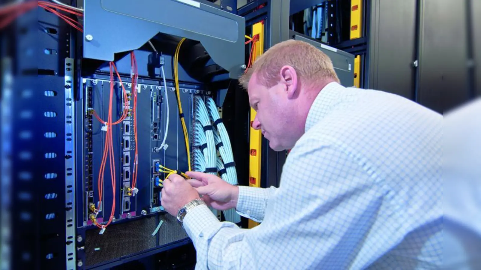 Das Berufsbild Informationstechnologie erfordert stetige Weiterbildung. (Foto: photos.com)