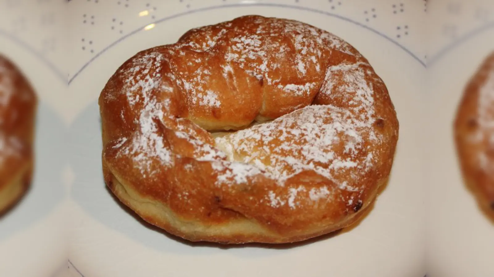 Eine (inzwischen verspeiste) Kirta-Nudel: Geschmeckt hat sie! (Foto: job)