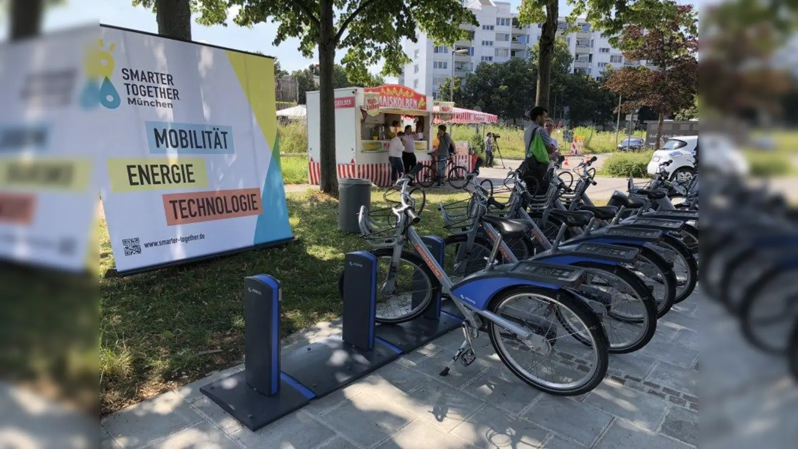 An acht Mobilitätsstationen stehen E-Bikes, Leihfahrräder und E-Autos zum Ausleihen bereit. (Foto: pst)