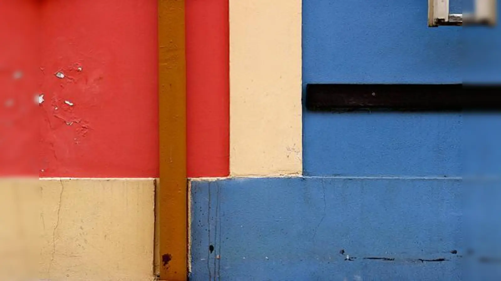 Interessante Fassaden.	 	 (Foto: Pepe Kremer)