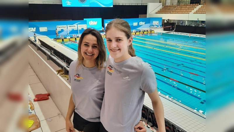 Trainerin Renata Willi und Felicitas Holderer. (Foto: SSG)