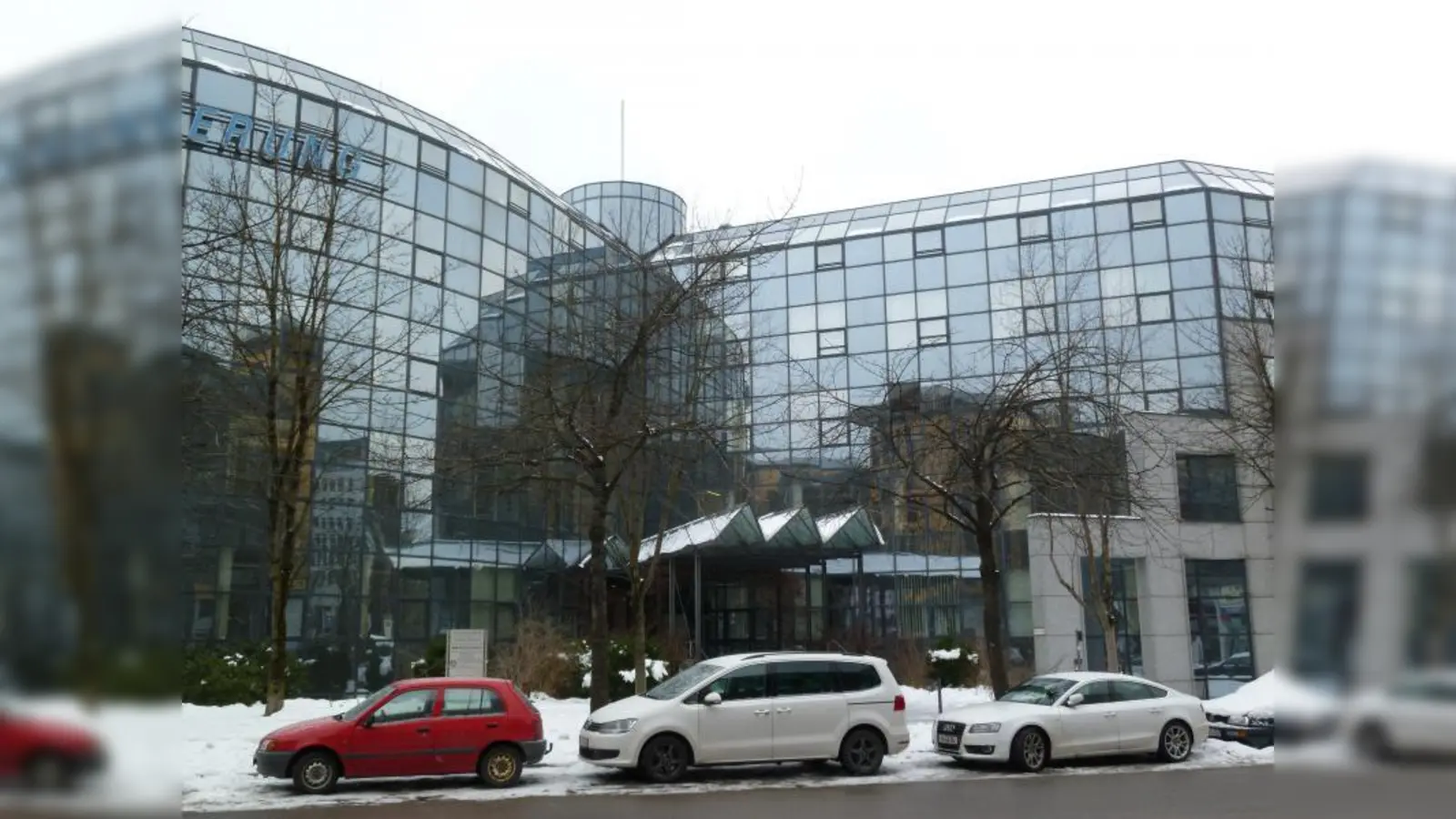 Das Gebäude in der Elsenheimerstraße 48-50 soll umgebaut werden und künftig als Studentenwohnheim genutzt werden. (Foto: BK)