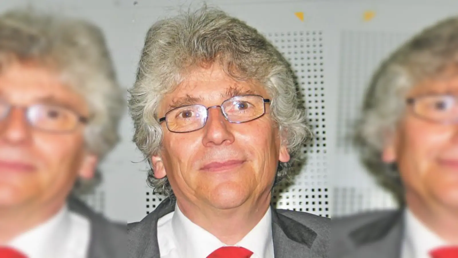 Stadtrat Hans-Dieter Kaplan leitete die jüngste Bürgerversammlung Perlach.  (Foto: aha)