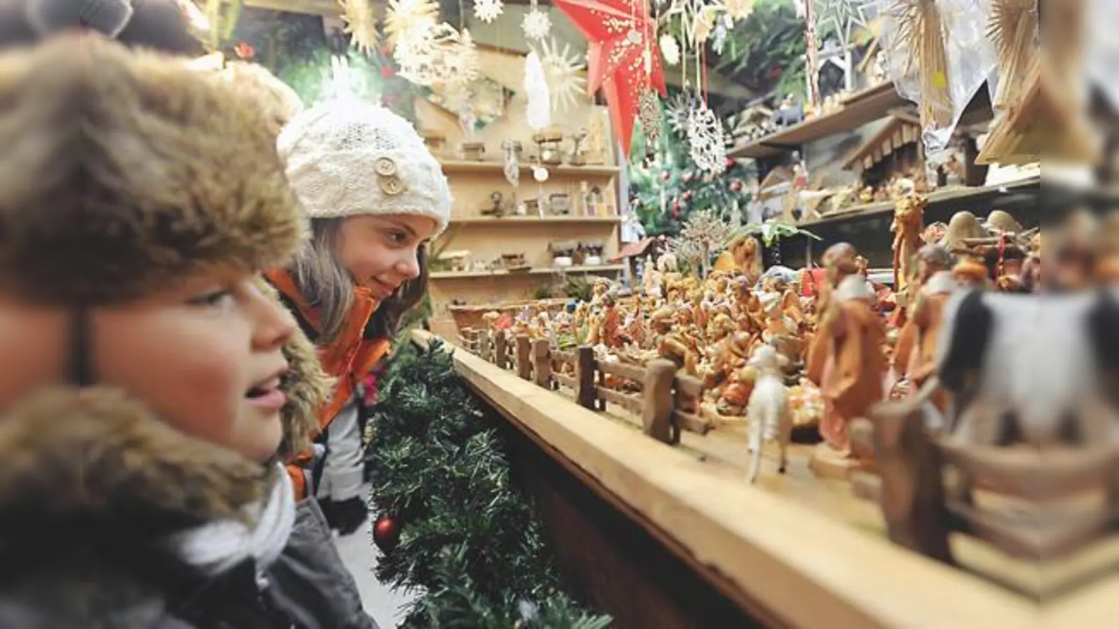 Nicht nur für Kinder lohnt sich ein Besuch auf dem Ottobrunner Christkindlmarkt.  	 (Foto: Claus Schunk)