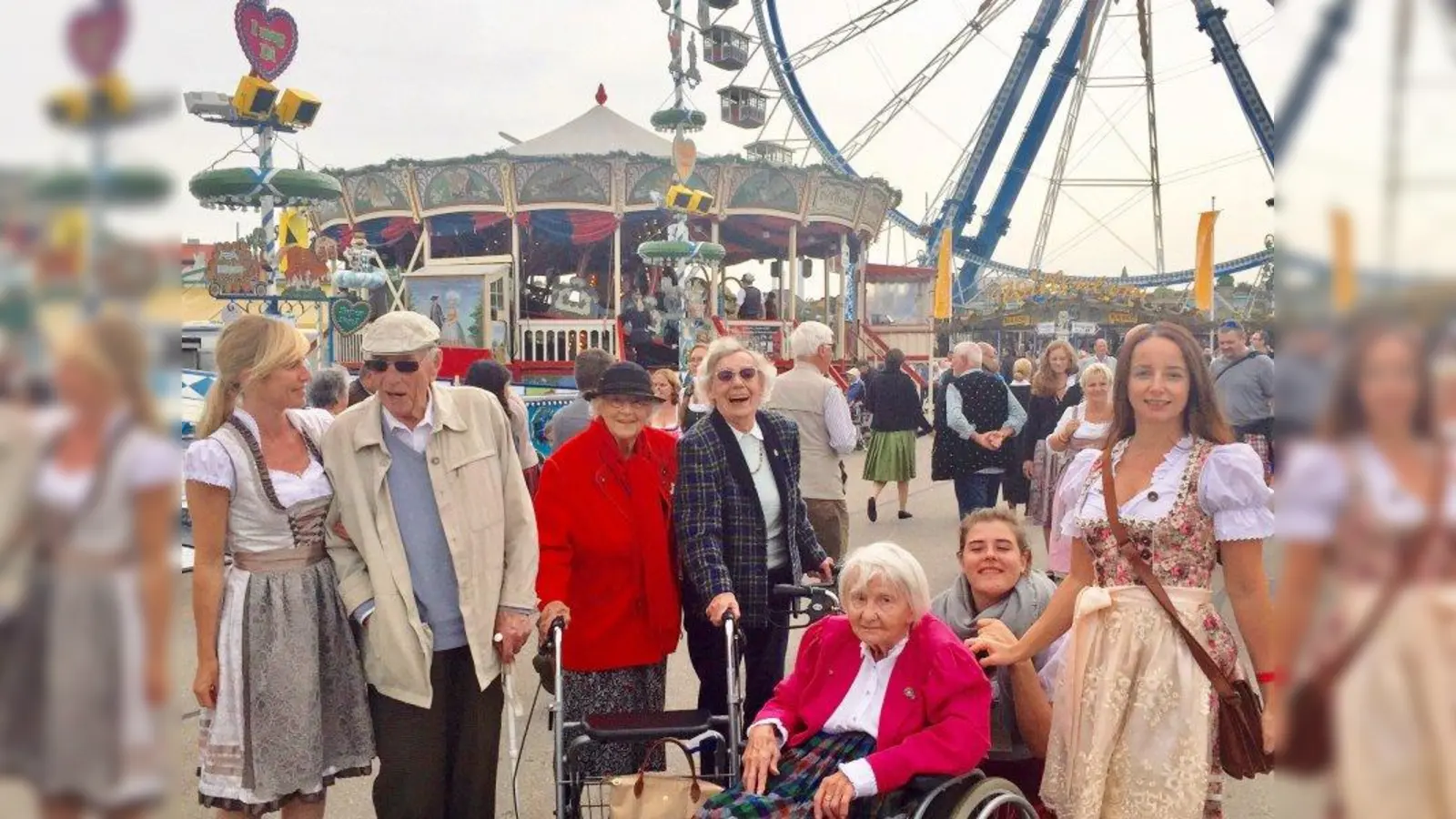 Es kann losgehen: Die Senioren auf dem Münchner Oktoberfest. (Foto: BRK)