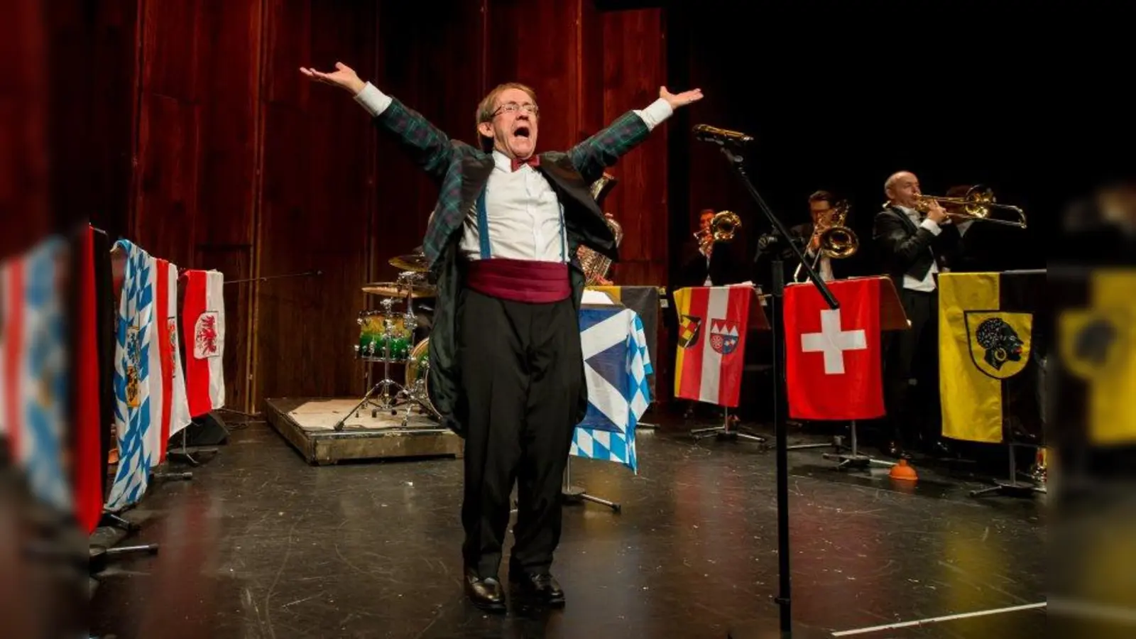 Bob Ross leitet den Blechschaden. (Foto: Blechschaden)