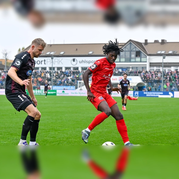 Gibson Adu (rechts) könnte bald wieder im Sportpark Unterhaching auflaufen. (Foto: Sven Leifer)