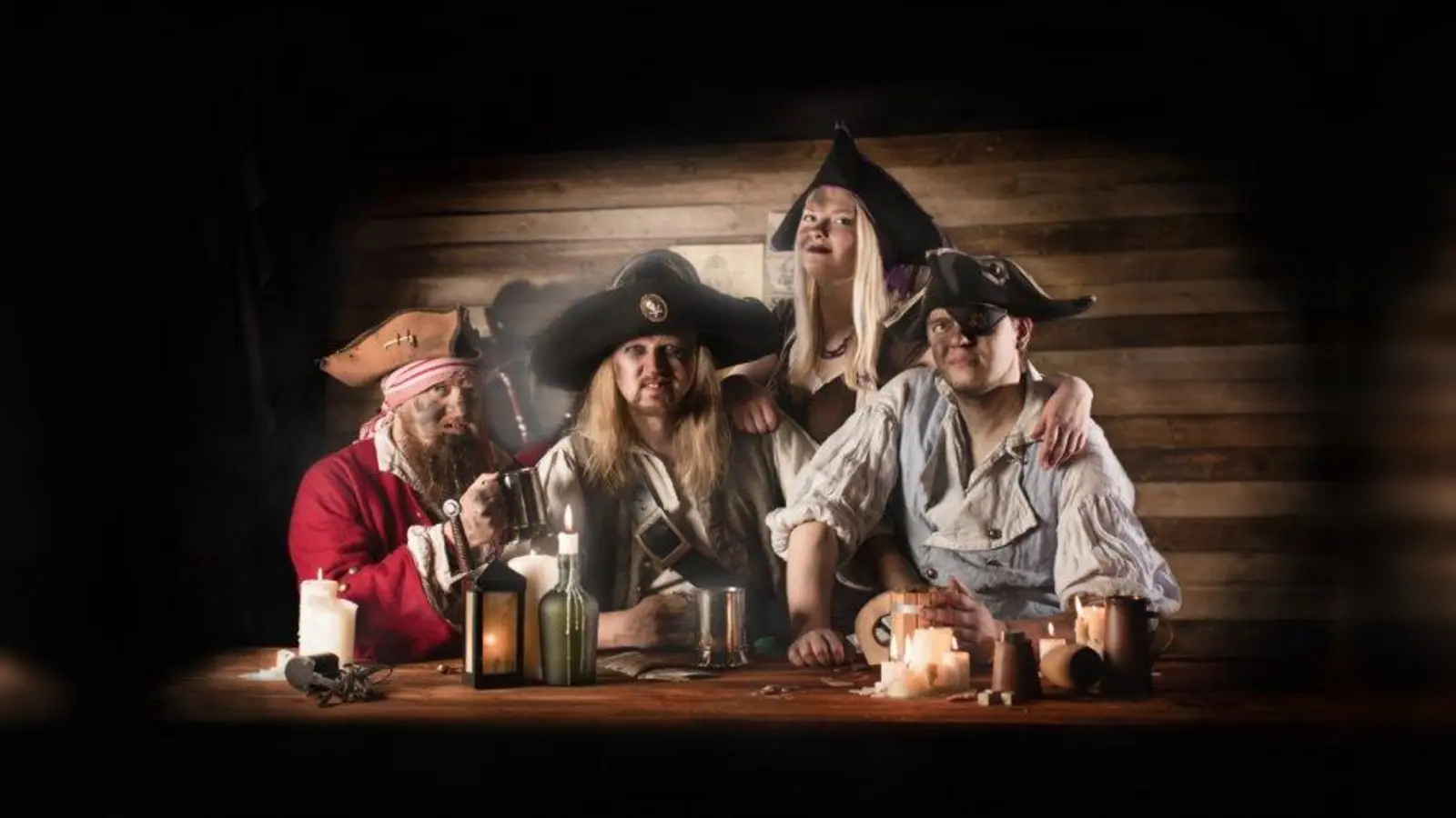 „Mr. Hurley &amp; Die Pulveraffen”  treten im Freiheiz auf. (Foto: Friso Gentsch)