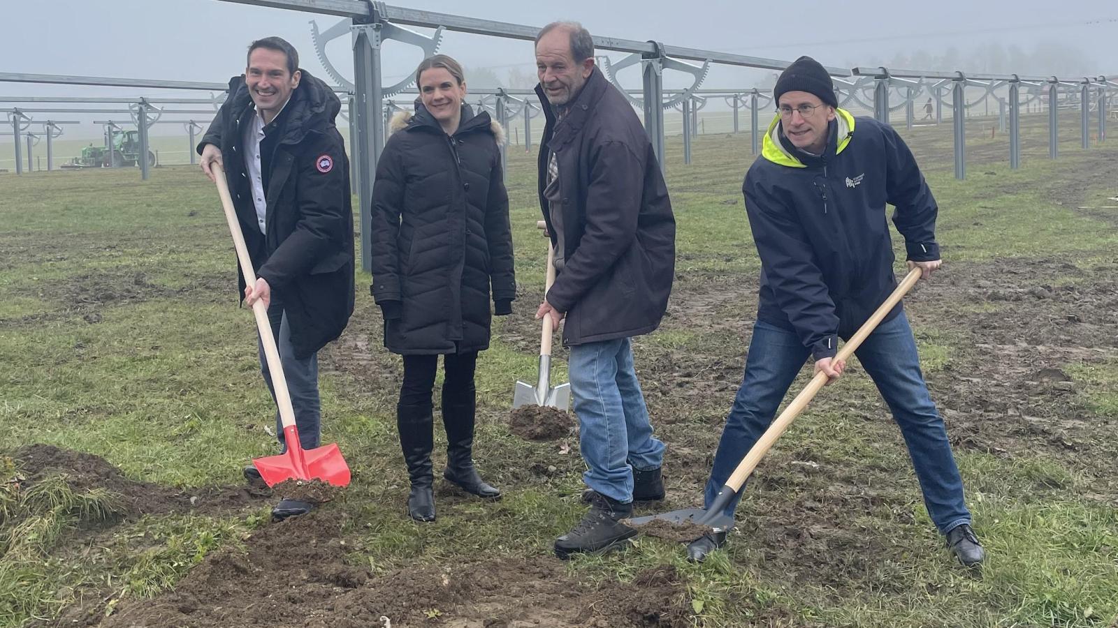 Spatenstich-f-r-neue-Agri-PV-Anlage
