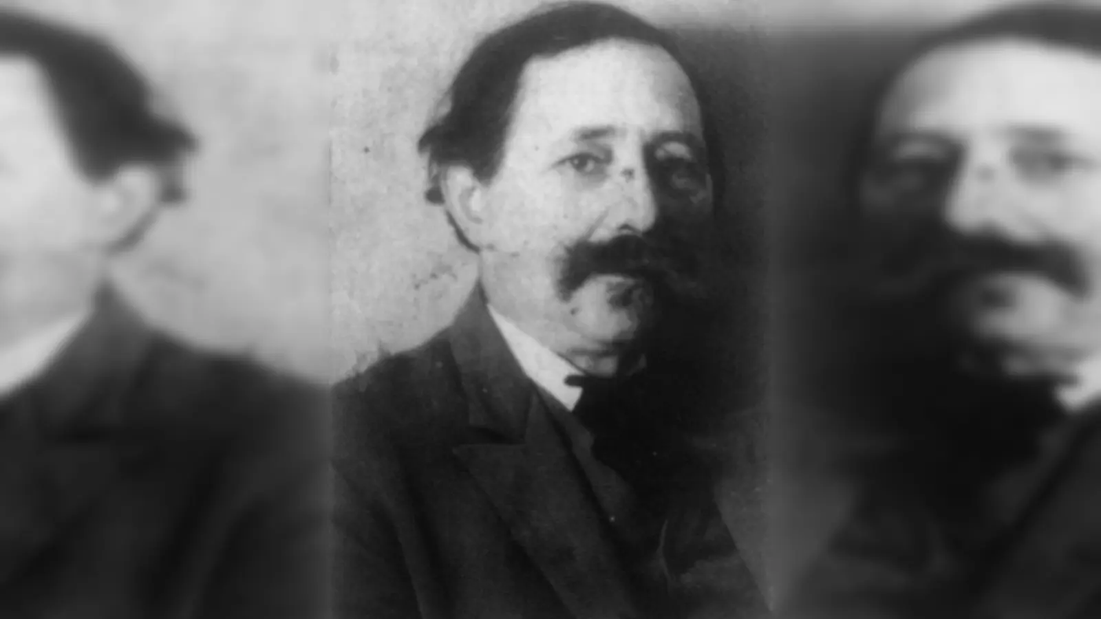 Mit einem „Erinnerungszeichen“ wird künftig an Martin Hallerz gedacht, der mit seiner Familie in der Anglerstraße im Westend lebte, von wo aus er 1939 ins KZ Buchenwald deportiert und 1942 in Bernburg ermordet wurde. (Foto: Kulturladen Westend)
