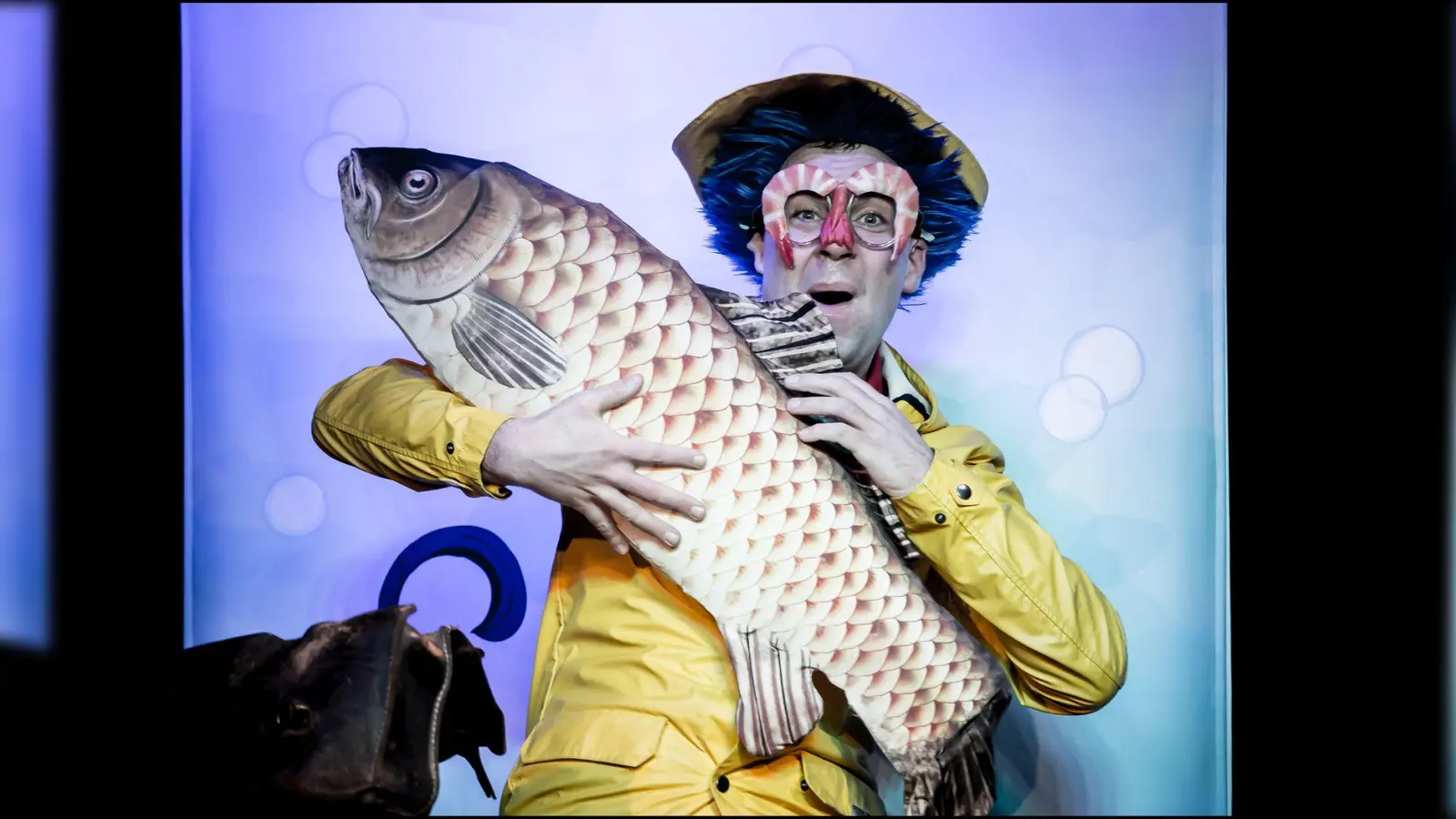 Der Zauberer ZaPPaloTT taucht am 26. Januar in der Stadthalle unter. (Foto: Dita Vollmond)