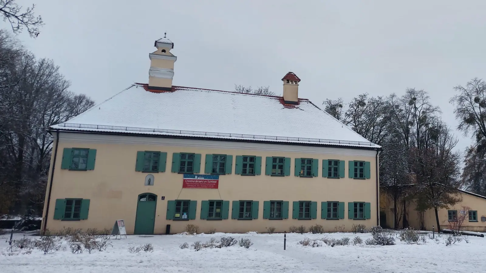 Das Pelkovenschlössl lädt für 6. und 7. November zum traditionellen Christkindlmarkt ein. (Archivbild: bas)