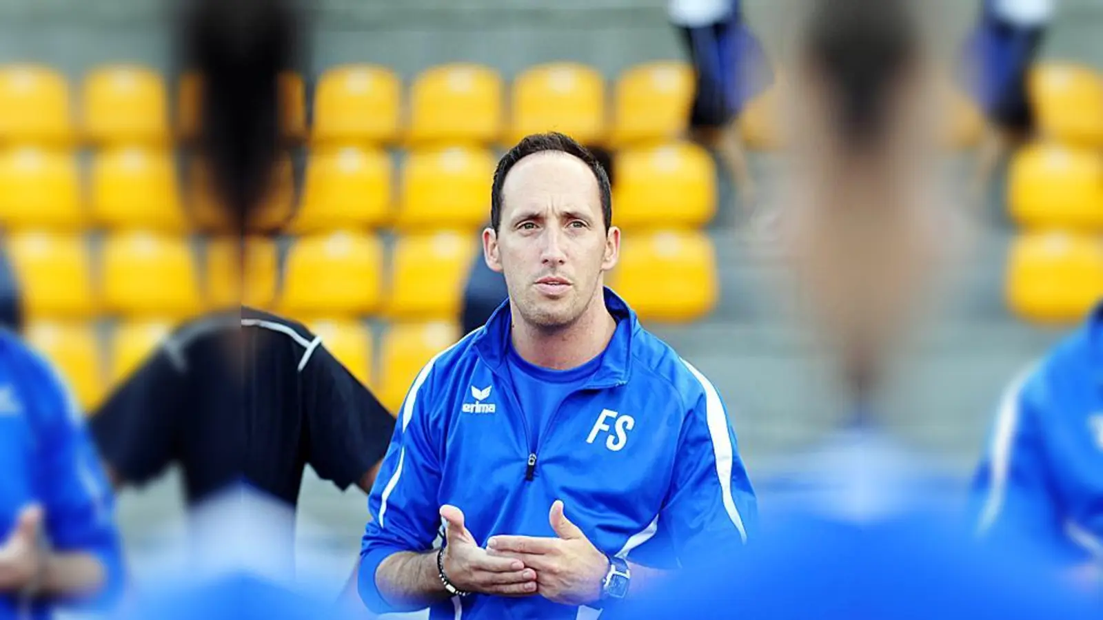 Trainer Franco Simon will die Ottobrunner Fußballer weiter nach vorne bringen.	 (Foto: Schunk)