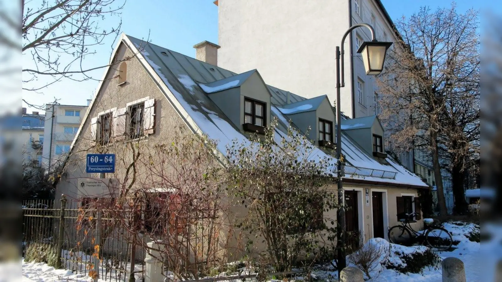 Das Üblacker-Häusl zeigt derzeit die Ausstellung "Am Vorabend der Revolution". Am Sonntag gibt es dort eine öffentliche Führung. (Foto: Wikimedia Commons, CC BY-SA 3.0)