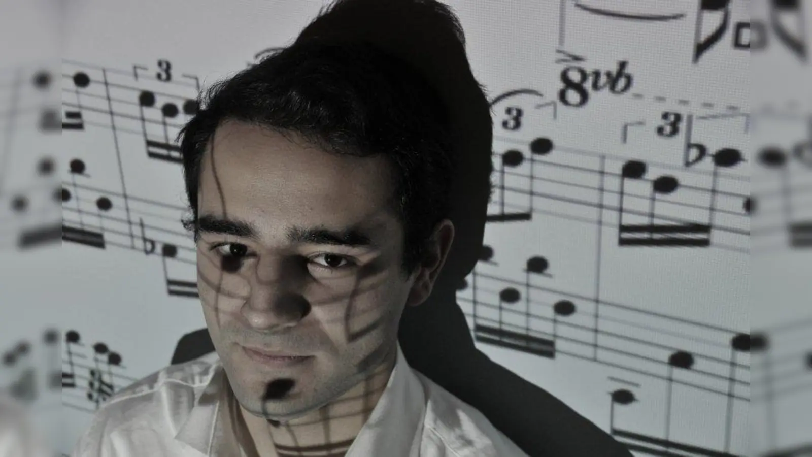 Philipp Rein spielt am Samstag, 14. April, im Gemeindesaal Maria Himmelfahrt Eigenkompositionen und bekannte Klavierwerke. (Foto: Bühne 23)