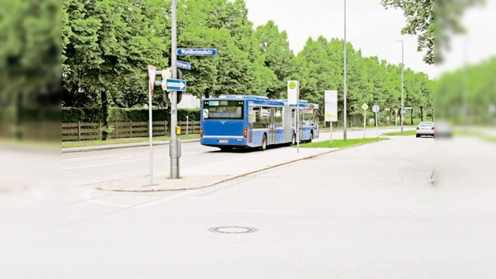 Die Buslinie 55 soll Richtung Waldheimplatz drei Minuten kürzer unterwegs sein.  (Foto: aha)