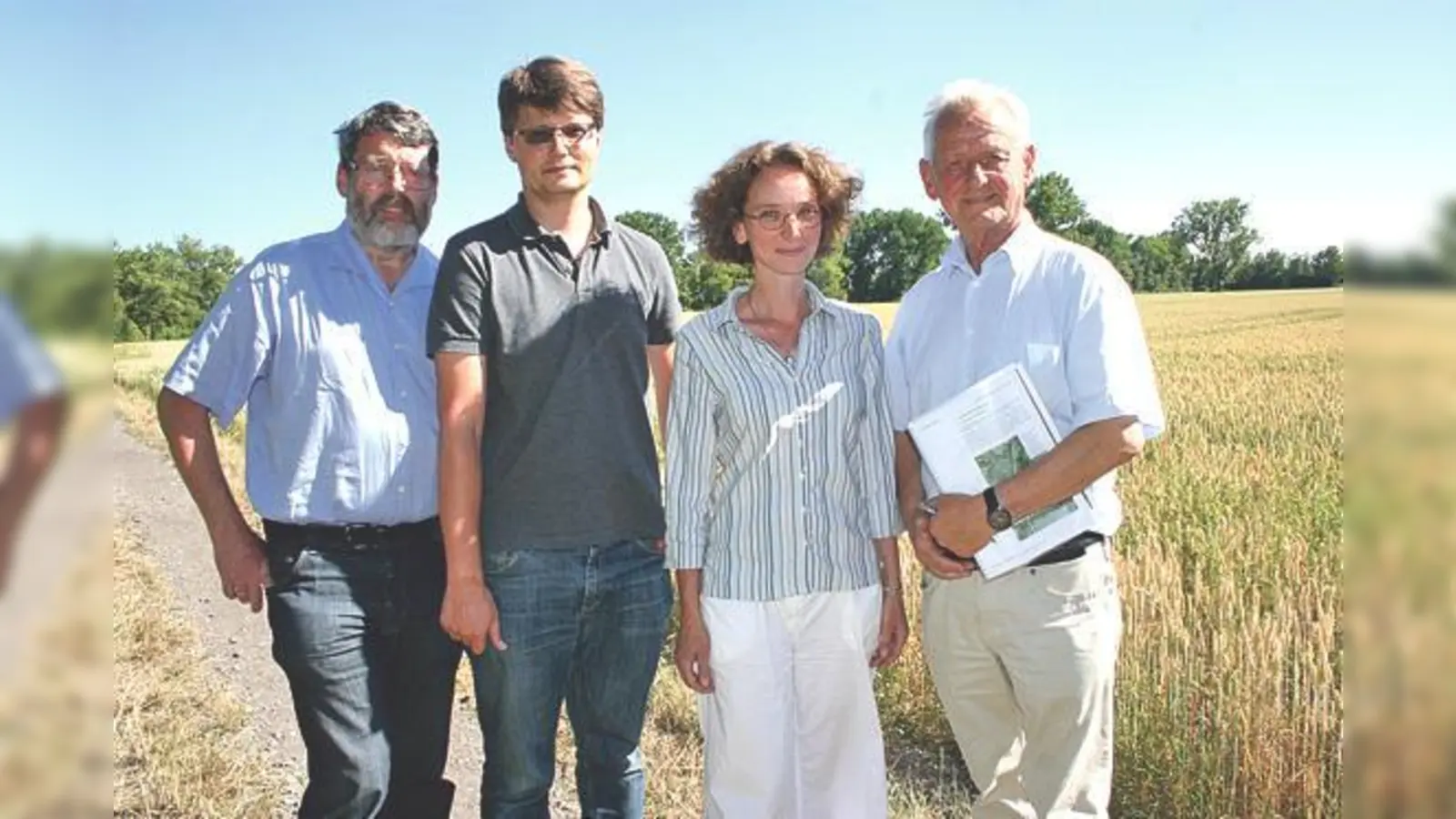 Von links: Dr. Casimir Katz und Florian Spirkl befürworten, Dr. Angelika Kühlewein und Gemeinderat Peter Benthues sind dagegen.  (Foto: ws)