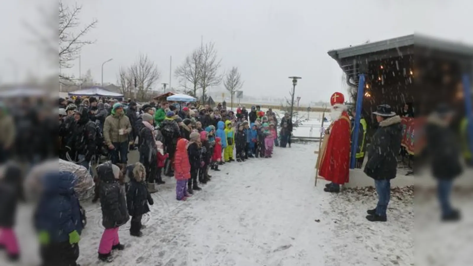 Der Nikolaus schaut wie gewohnt beim Plieninger Weihnachtsmarkt vorbei. Nur schneien wird&#39;s heuer am zweiten Advent voraussichtlich nicht.  (F: VA)