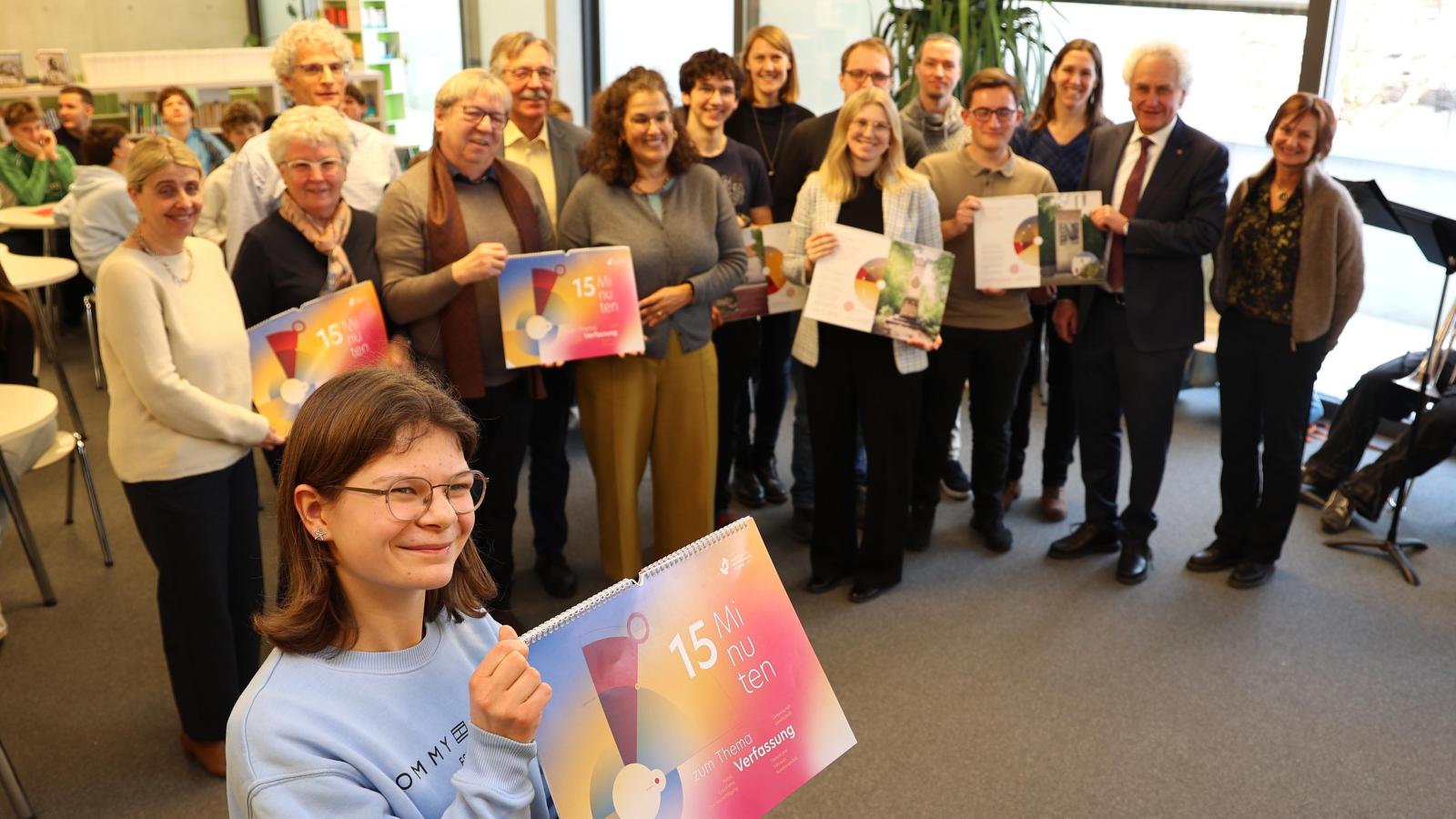 Verfassungsviertelstunde-vor-Ort