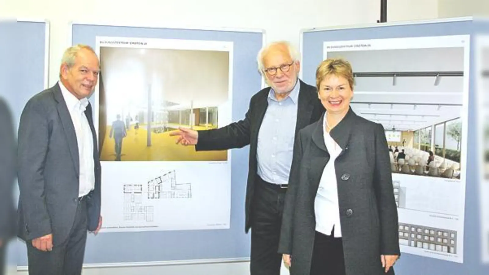 Klaus Meisel (links), Christian Raupach und MVHS-Programmdirektorin Susanne May stellten die Pläne für das neue Kulturzentrum vor. (Foto: js)