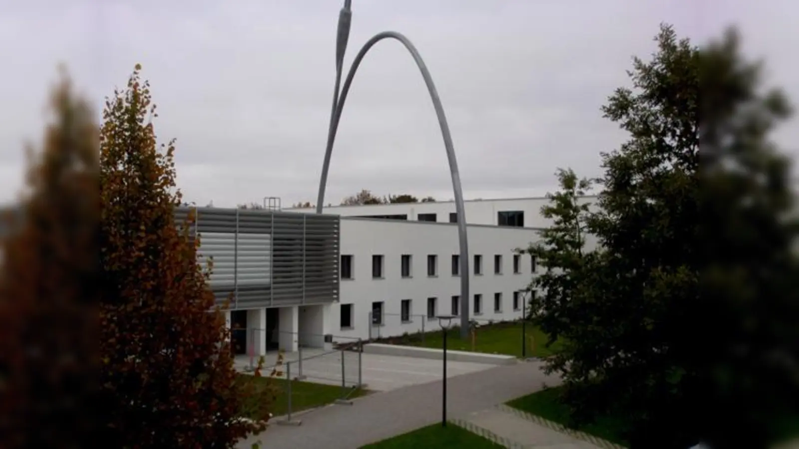 Am 24. November kann die neue Mittelschule an der Elisabeth-Kohn-Straße besichtigt werden.	 (Foto: Schule)