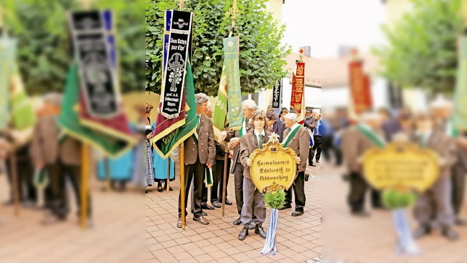 Der Heimatverein Edelweiß Feldmoching zeigt in seiner Ausstellung 125 Jahre Geschichte  die an nächste Generationen weitergegeben wird.	 (Foto: Verein)