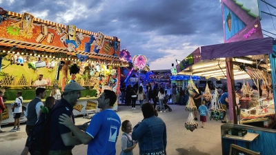 In der Abenddämmerung ist es am Gallimarkt am schönsten! (Foto: Stadt Mainburg)