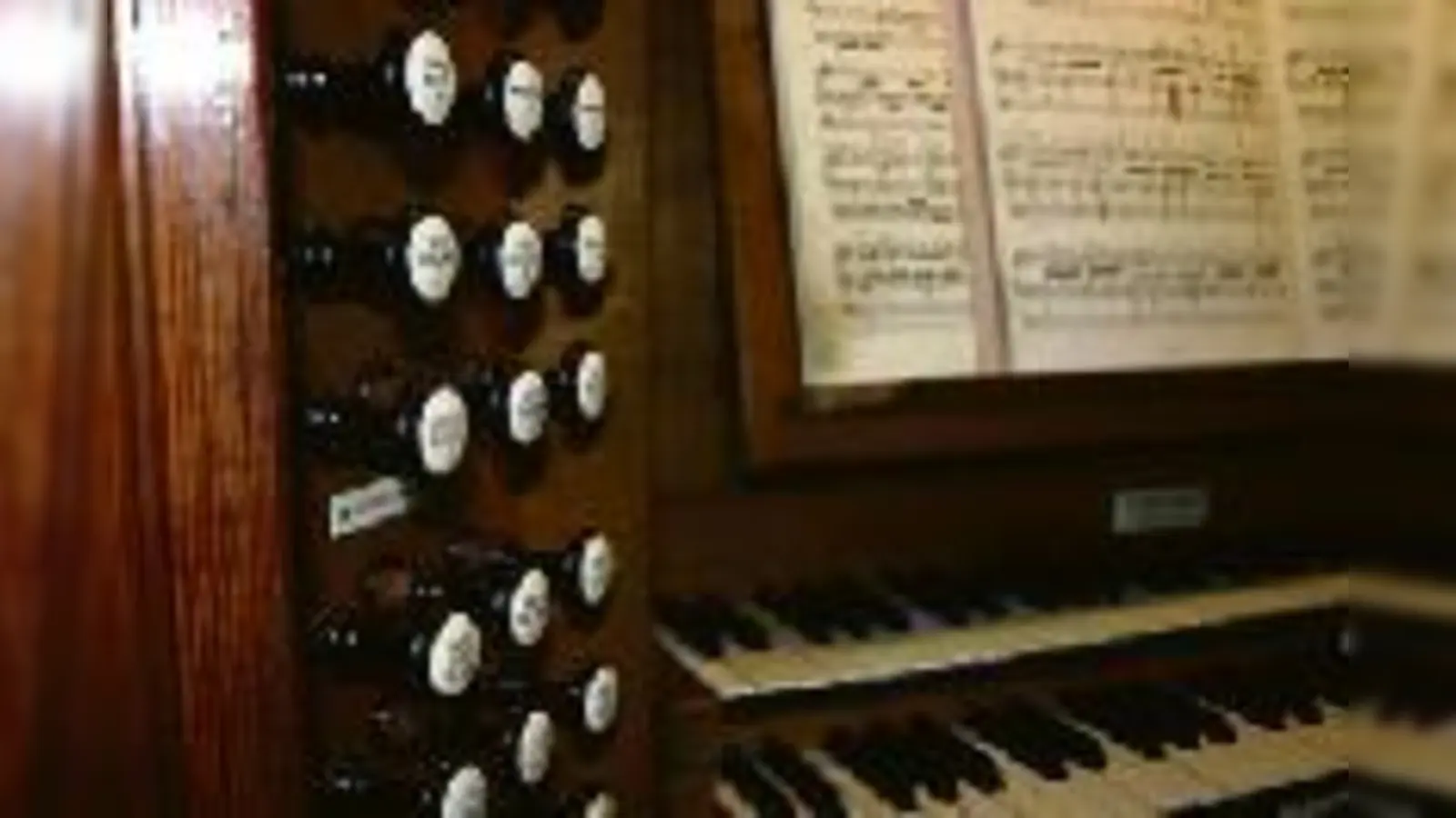 Zug um Zug ein Genuss: Die englische Keates-Orgel in der Kirche St. Wolfgang bietet ein einzigartiges Klangerlebnis.  (Foto: gf)
