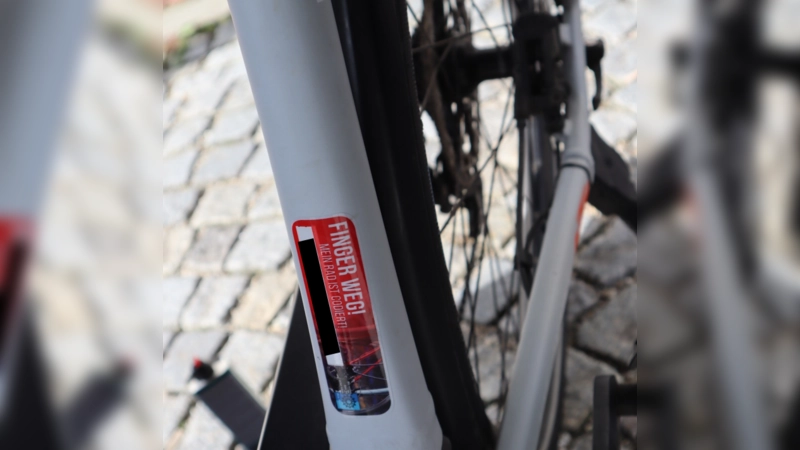 Die Codierung schützt zum einen vor Diebstahl und hilft zum anderen, ein Rad dem Eigentümer auf einfache Art zuzuordnen. (Foto: Stadt Dorfen)