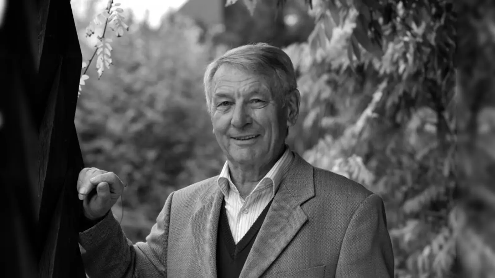 „Es hat viel Glück dazugehört, dass ich einiges bewirken konnte. Man kann in der Politik kein Einzelkämpfer sein, mein Erfolg liegt auch in der Gemeinschaft begründet.“ Alfred Pfeiffer ist im Alter von 90 Jahren gestorben. (Foto: privat)