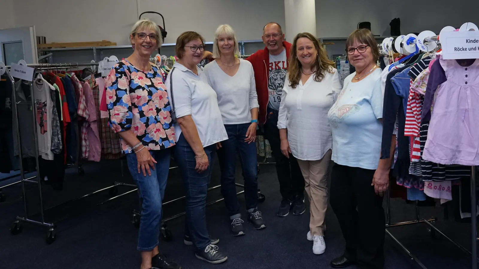 Das Team der „guten Else“ freut sich auf Verstärkung (von links): Elisabeth Philippi, Marianne Peichl, Gabi Hueber, Christian Göldner, Alexandra Gaßmann und Elisabeth Bals. (Foto: Elisabeth Philippi)