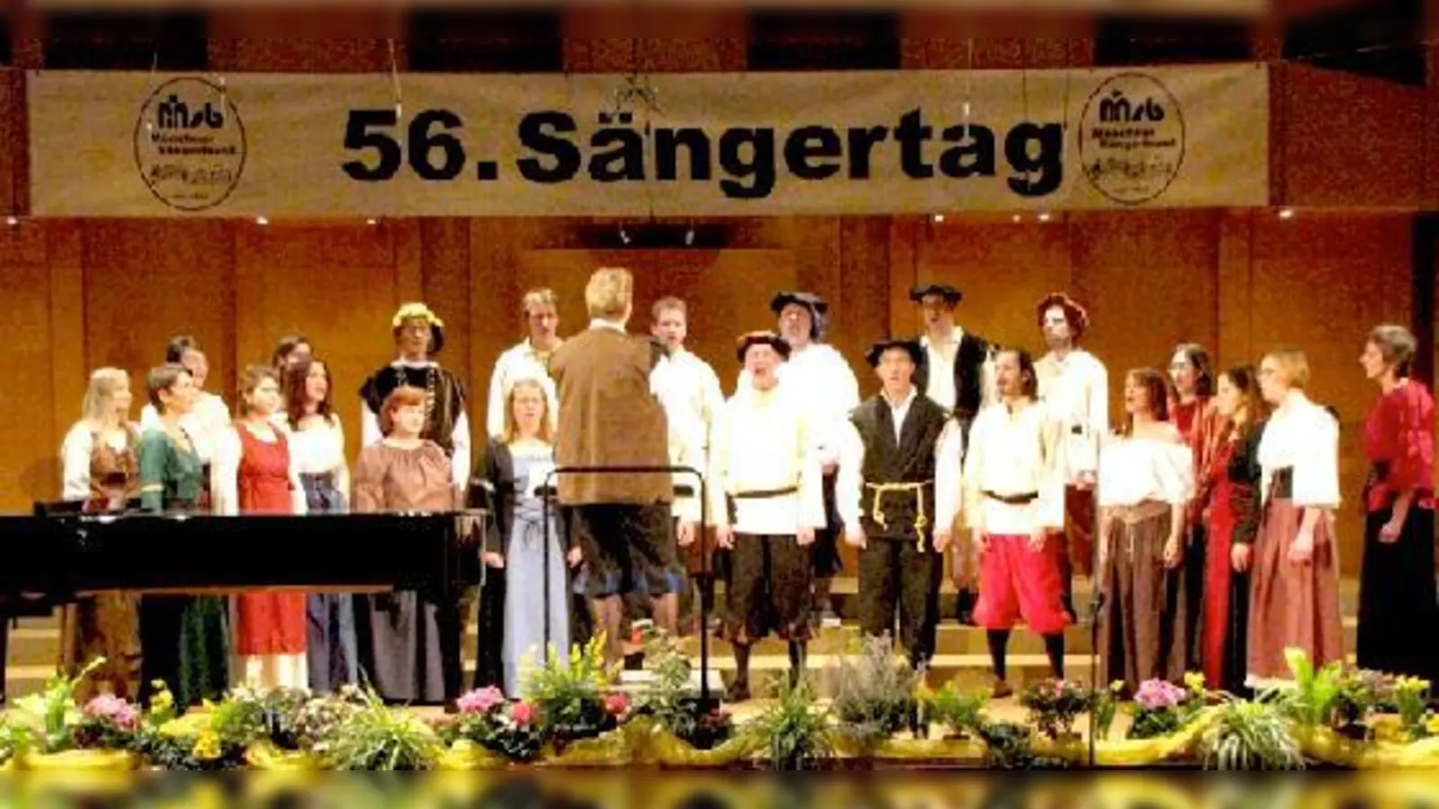 Keine typischen Weihnachtslieder, sondern Erlesenes zum Advent singt der Chor »fEinklang«.	 (Foto: VA)