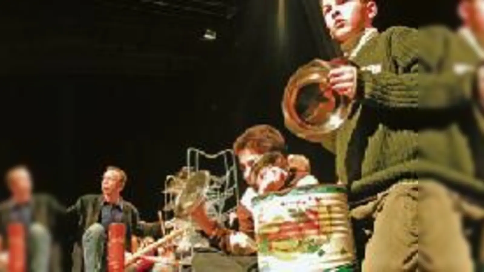 Zum Experimentieren lädt die erste Familienmatinee dieser Saison ein.	 (Foto: VA)