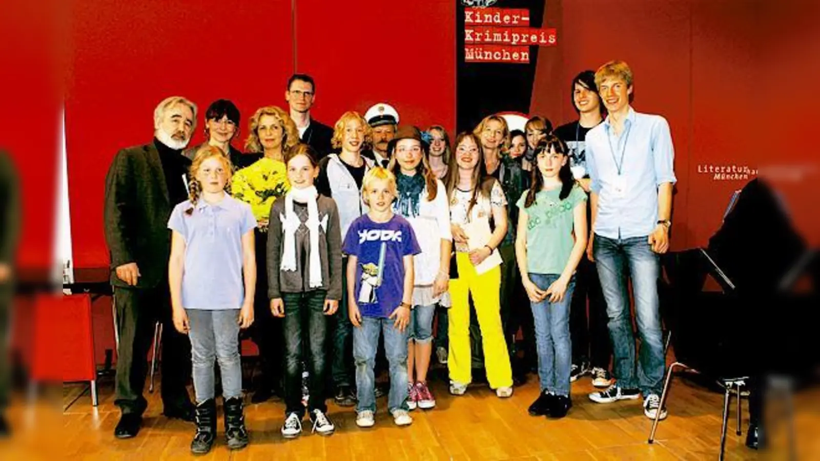 Alle Gewinner des Krimi-Wettbewerbs.	 (Foto: VA)