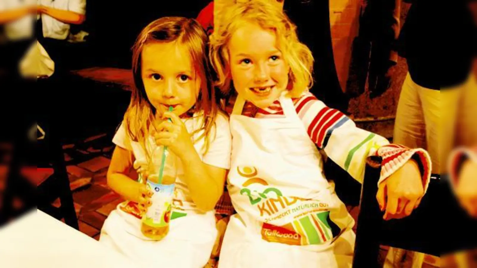 Freuen sich über die Biokost: Kinder von »Kallamatsch« beim Termin im Rathaus.	 (Foto: Tollwood)