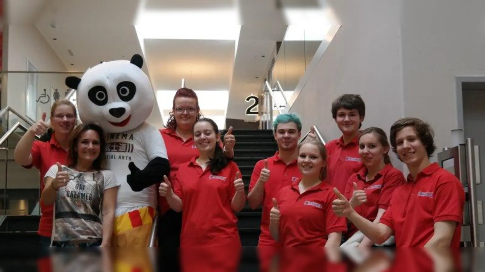 Nach den Filmen gibt es wieder ein tolles Rahmenprogramm, bei dem auch die Plüsch-Pandas nicht fehlen. (Foto: CINEPLEX Germering)