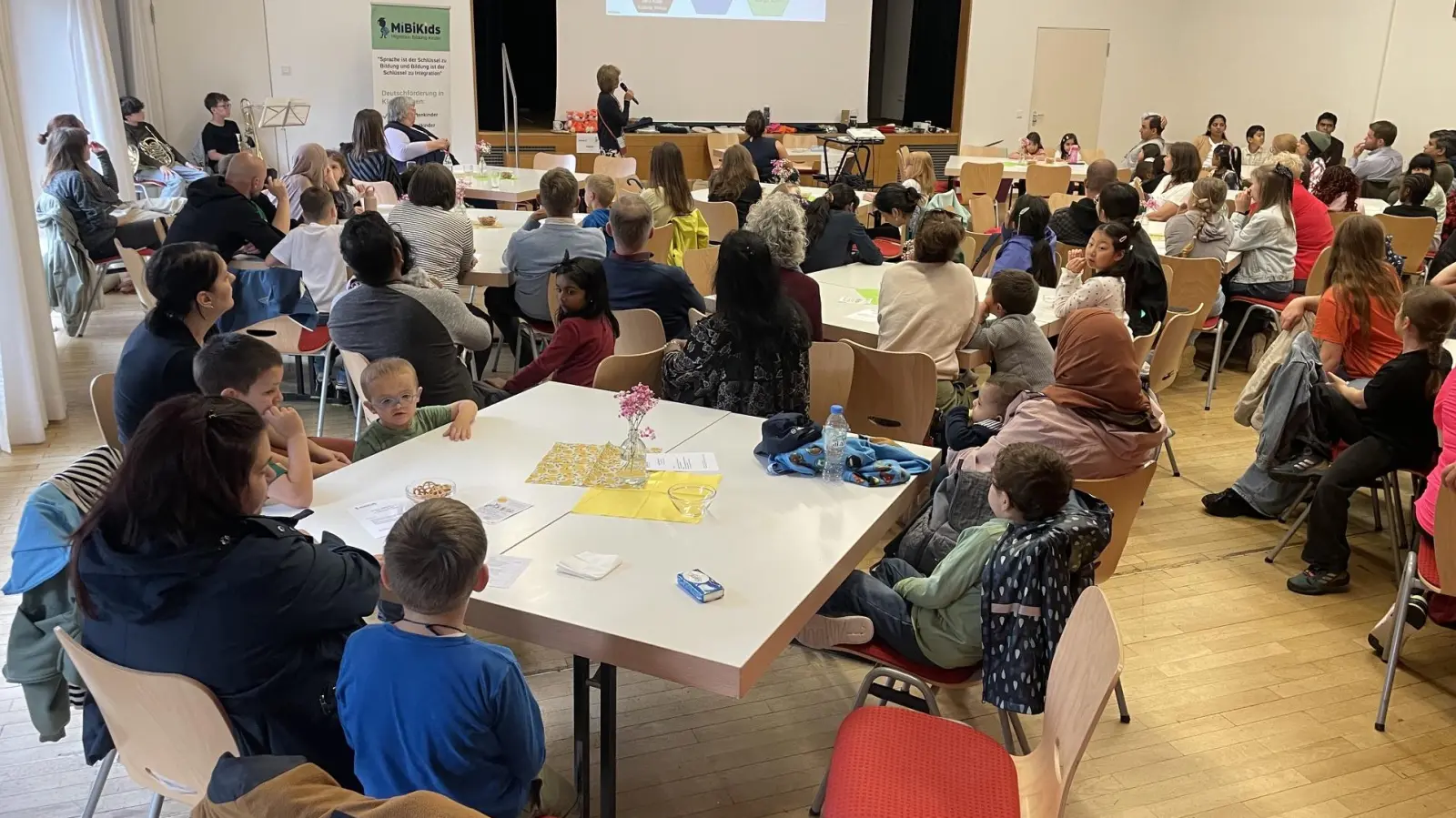 Zu seinem traditionellen Jahresfest konnte der Verein MiBiKids rund 130 Gäste begrüßen. (Foto: MiBiKids e.V.)