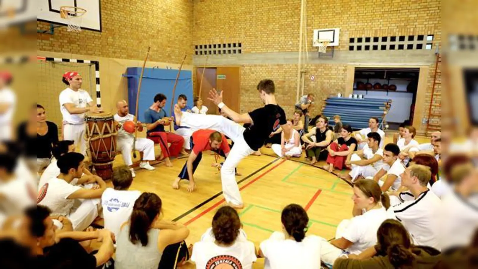 Capoeira als Breitensport bieten die Sportfreunde Harteck in der Bezirkssportanlage Harthof. Ein neuer Kurs nimmt Teilnehmer ab 14 Jahren auf.	 (Foto: VA)