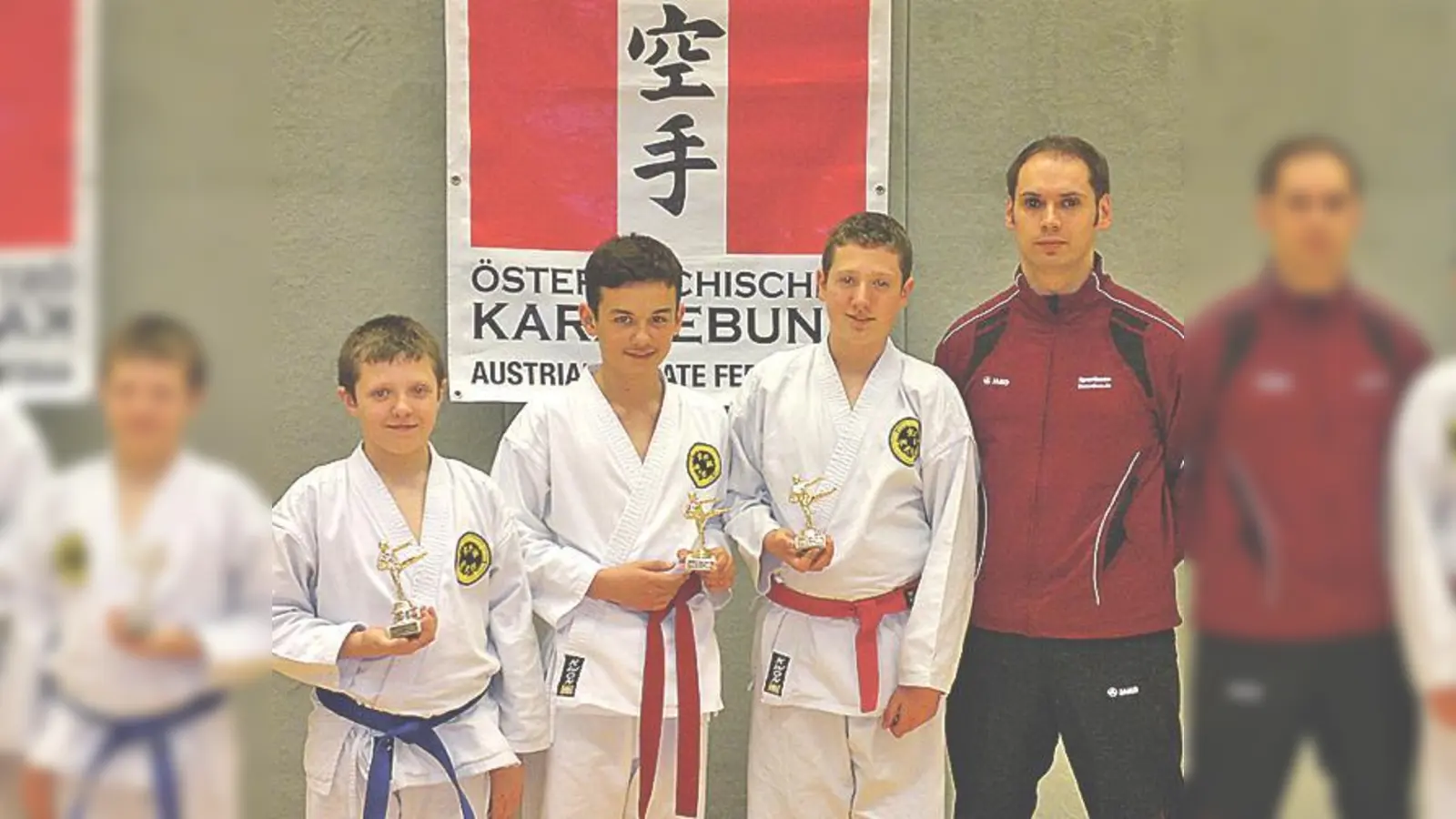 Dominik Drvodelic, Goiart Bublica, Kristijan Drvodelic, Trainer Daniel Blagaic.	 (Foto: Verein)
