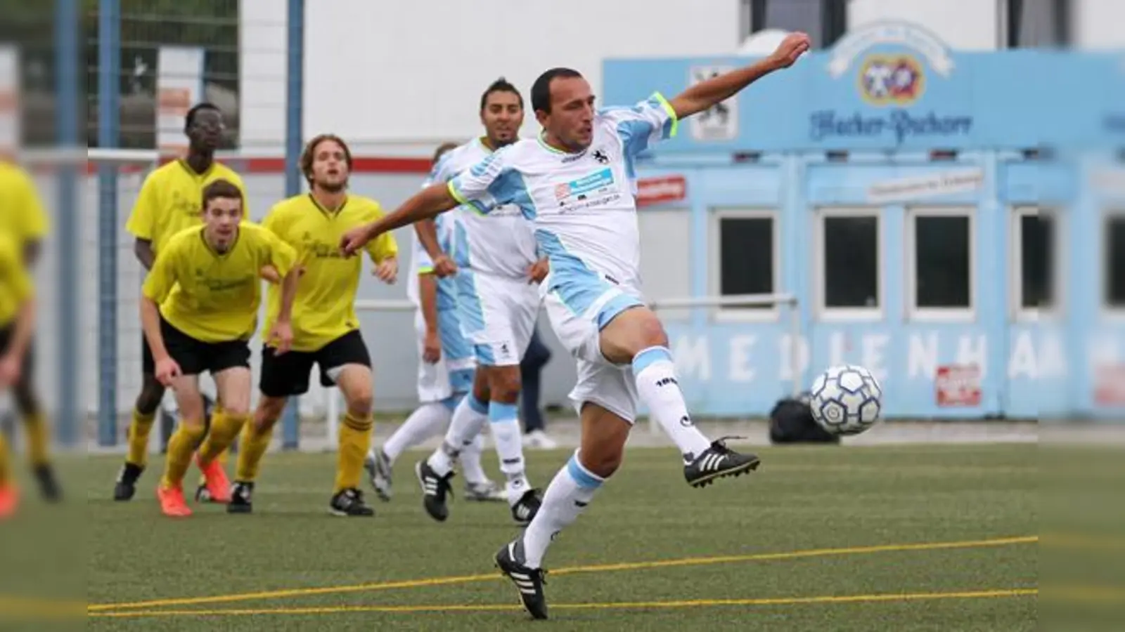 Christian Gigi Holzer im Einsatz für die Amateure.  (Foto: A. Wild)