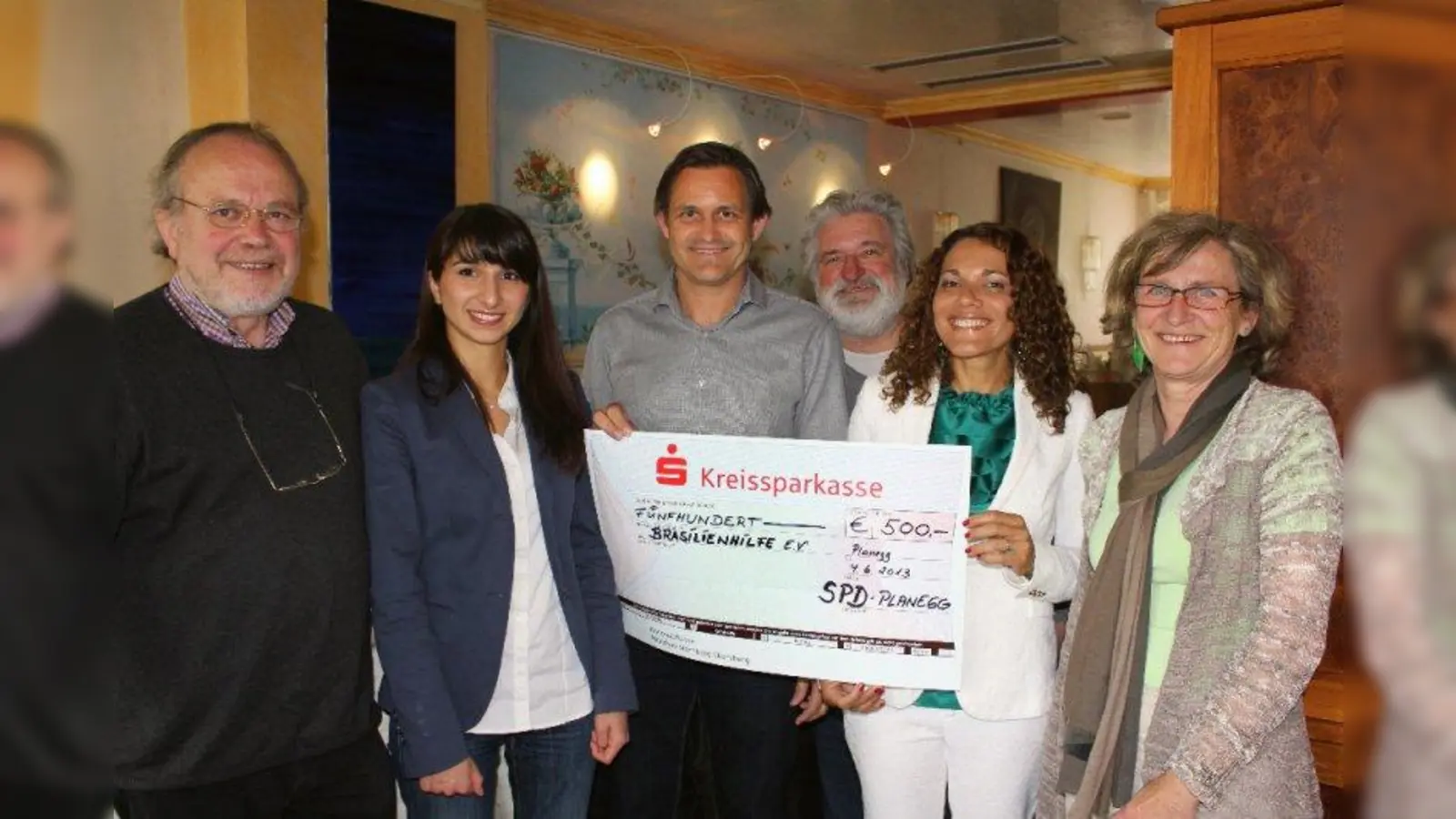 Vom Christkindlmarkt nach Brasilien (Foto: red)