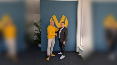 Andreas Hartmeier (re) unterstützt künftig den Vorstand des Erdweger Gewerbevereins um Marcus Ölsner. (Foto: coe)